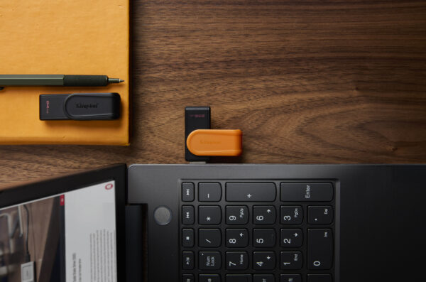 Kingston - USB flash drive - USB 3.2 Gen 1 - Exodia S Black Orange - Imagen 9