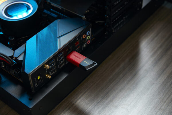 Kingston DataTraveler Exodia M - Unidad flash USB - 128 GB - USB 3.2 Gen 1 - Imagen 11
