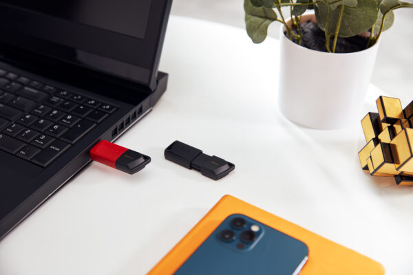 Kingston DataTraveler Exodia M - Unidad flash USB - 128 GB - USB 3.2 Gen 1 - Imagen 15