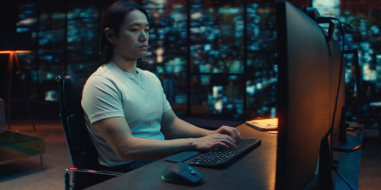 Logitech MX Keys S - Teclado - retroiluminación - inalámbrico - Bluetooth LE - QWERTY - español - interruptor: tecla de tijera - grafito