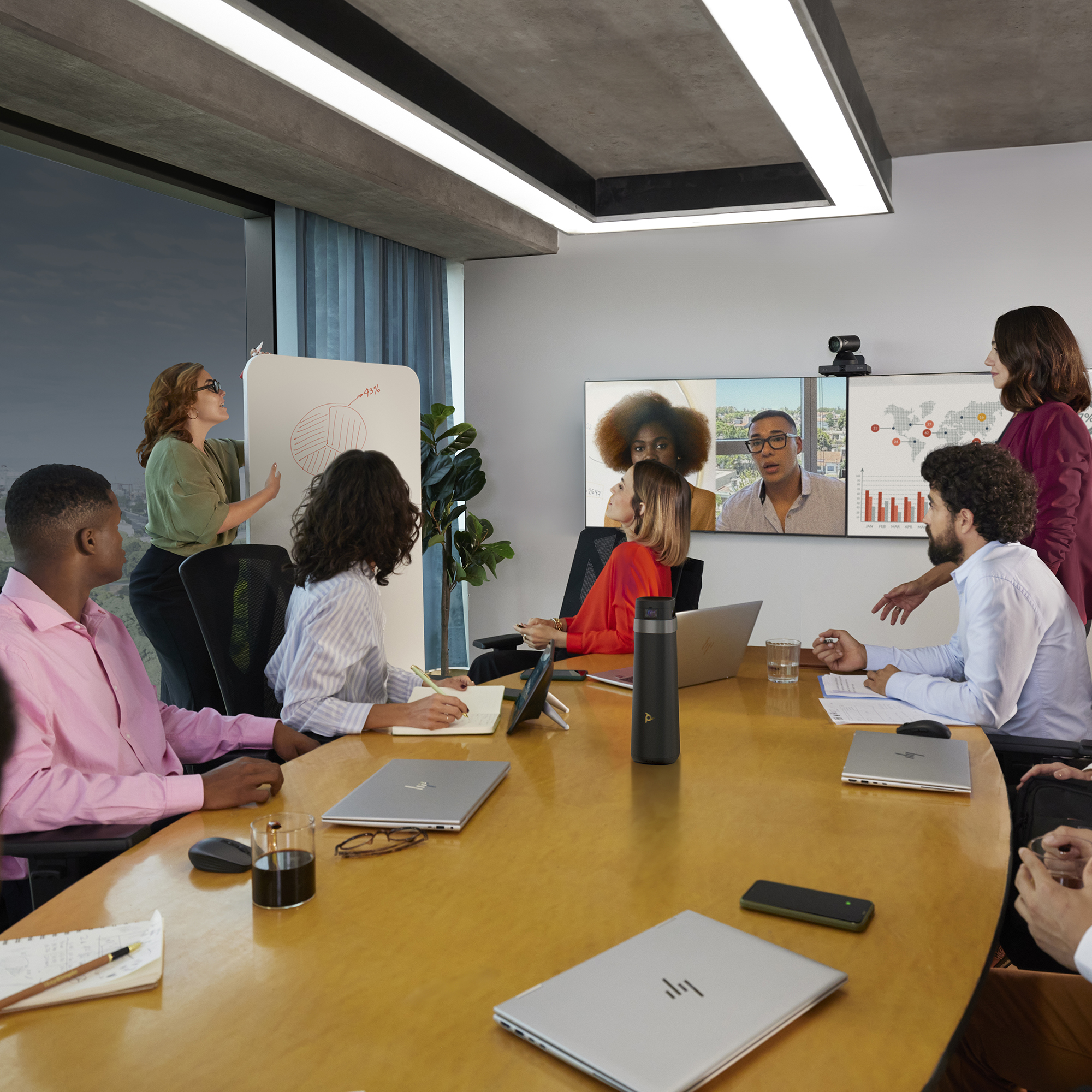 POLY - Smart Camera - Studio E60 4K MPTZ with 12x O