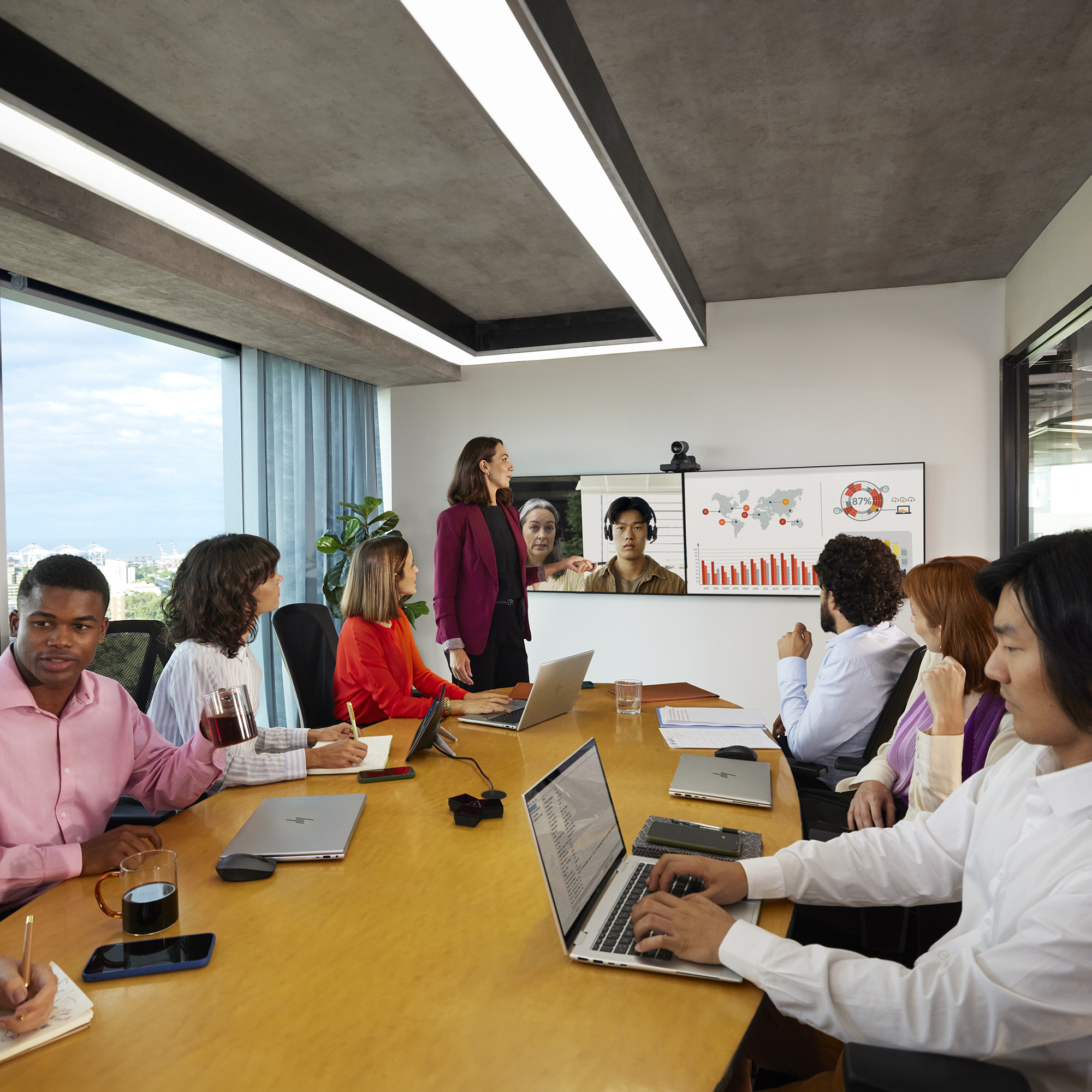 POLY - Smart Camera - Studio E60 4K MPTZ with 12x O