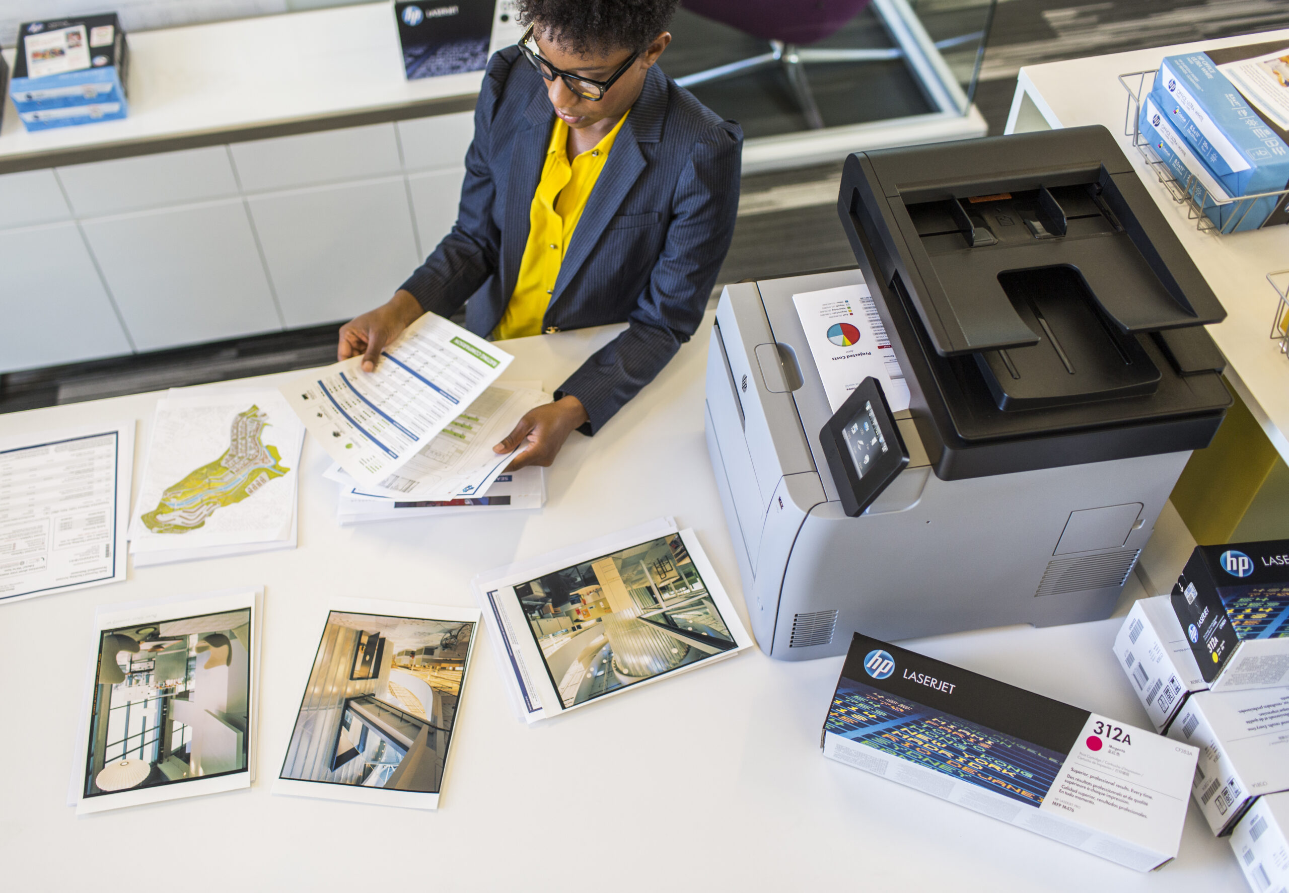 HP 312A - Cián - original - LaserJet - cartucho de tóner (CF381A) - para Color LaserJet Pro MFP M476dn, MFP M476dw, MFP M476nw